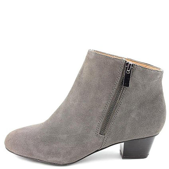 Alfani Sicilla Mid Heel Booties Grey Suede 10M - Picture 5 of 5